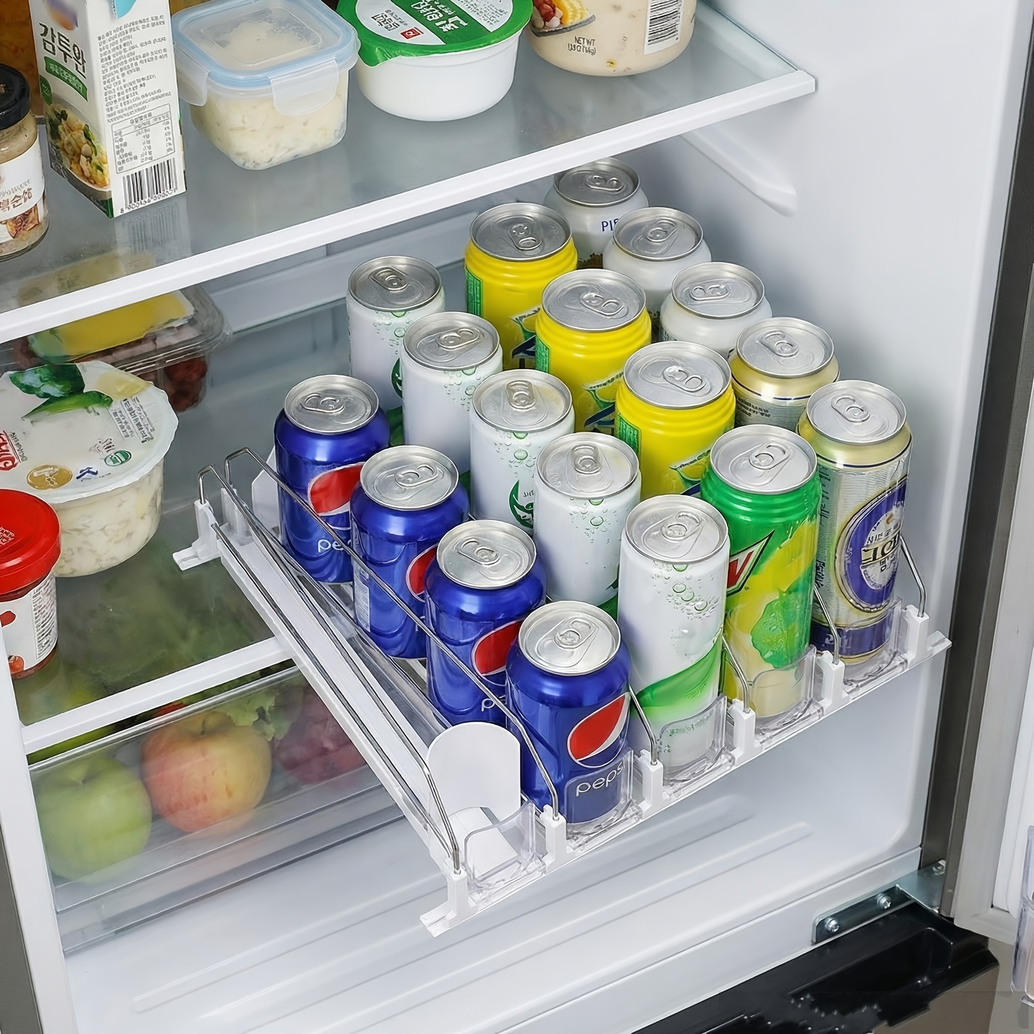 Getränkebehälter für den Kühlschrank, mit Dosenhalter, der Getränkedosen automatisch nach vorne schiebt, mit Streifenlayout und verbessertem, doppellagigem Trennwand-Design, ausgestattet mit