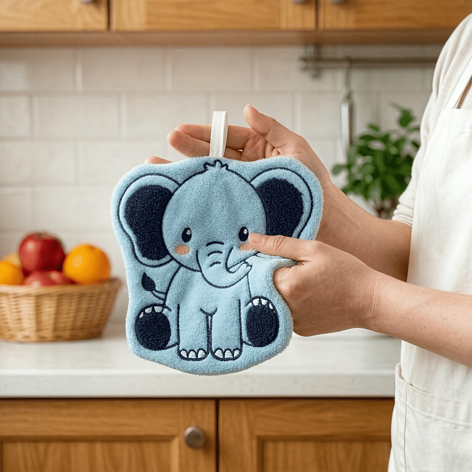 TEMU Cute Elephant Fleece Hand Towel, Super Soft And Absorbent Hanging Kitchen Towel For Bathroom, & Room Decor