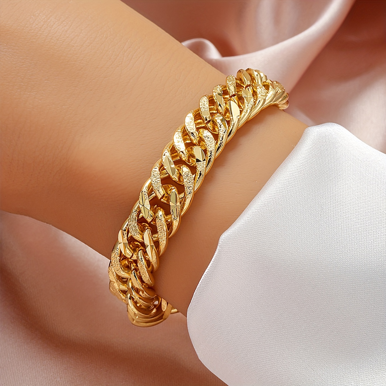 

Vintage Hip Hop Style Chain Bracelet, 18k Gold Plated Cuban Link Fashion Jewelry For Women