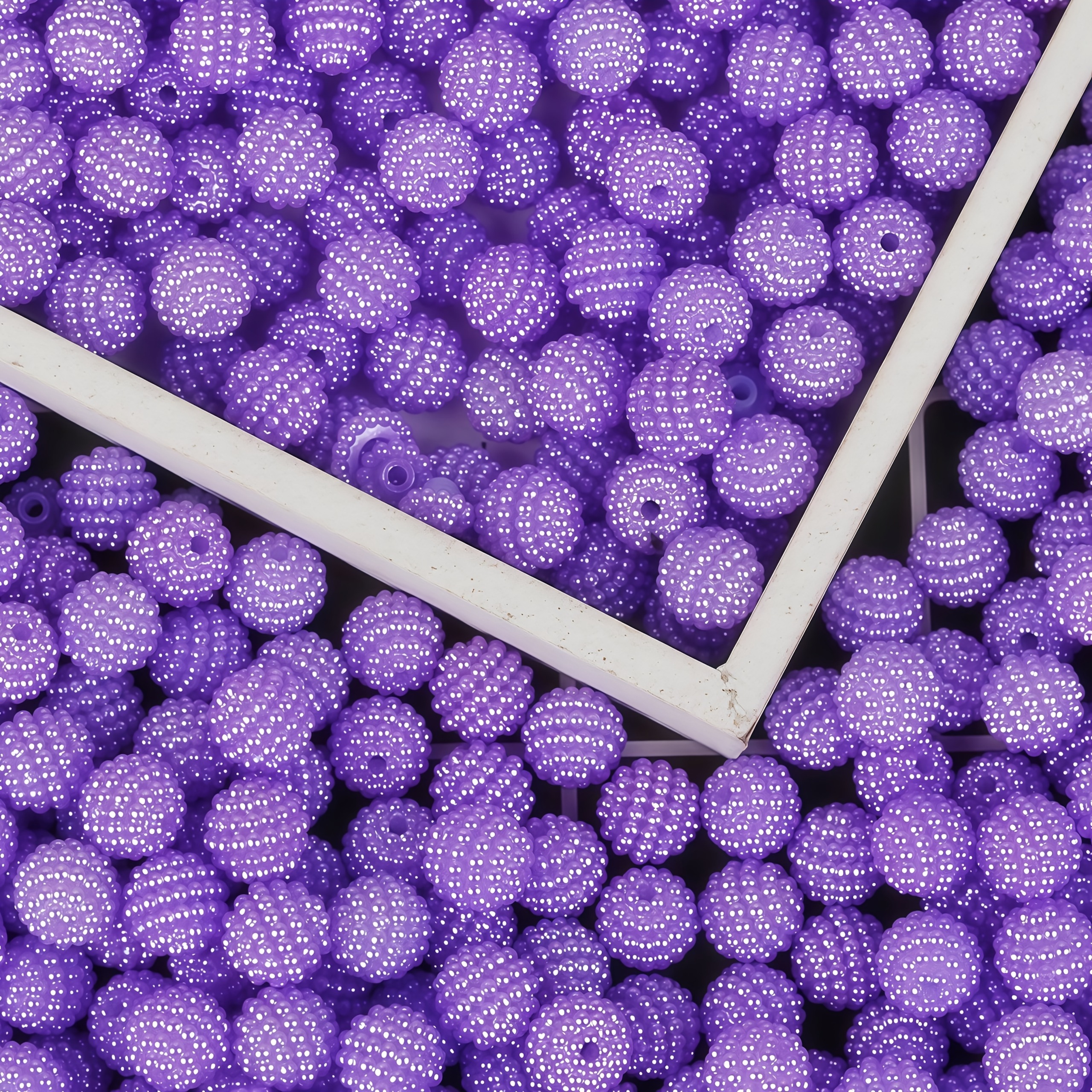 TEMU 1cm 105pcs Balls, Random Colors And Monochrome. Used For Bracelets, Necklaces, Creative Production, Etc. Diverse Colors