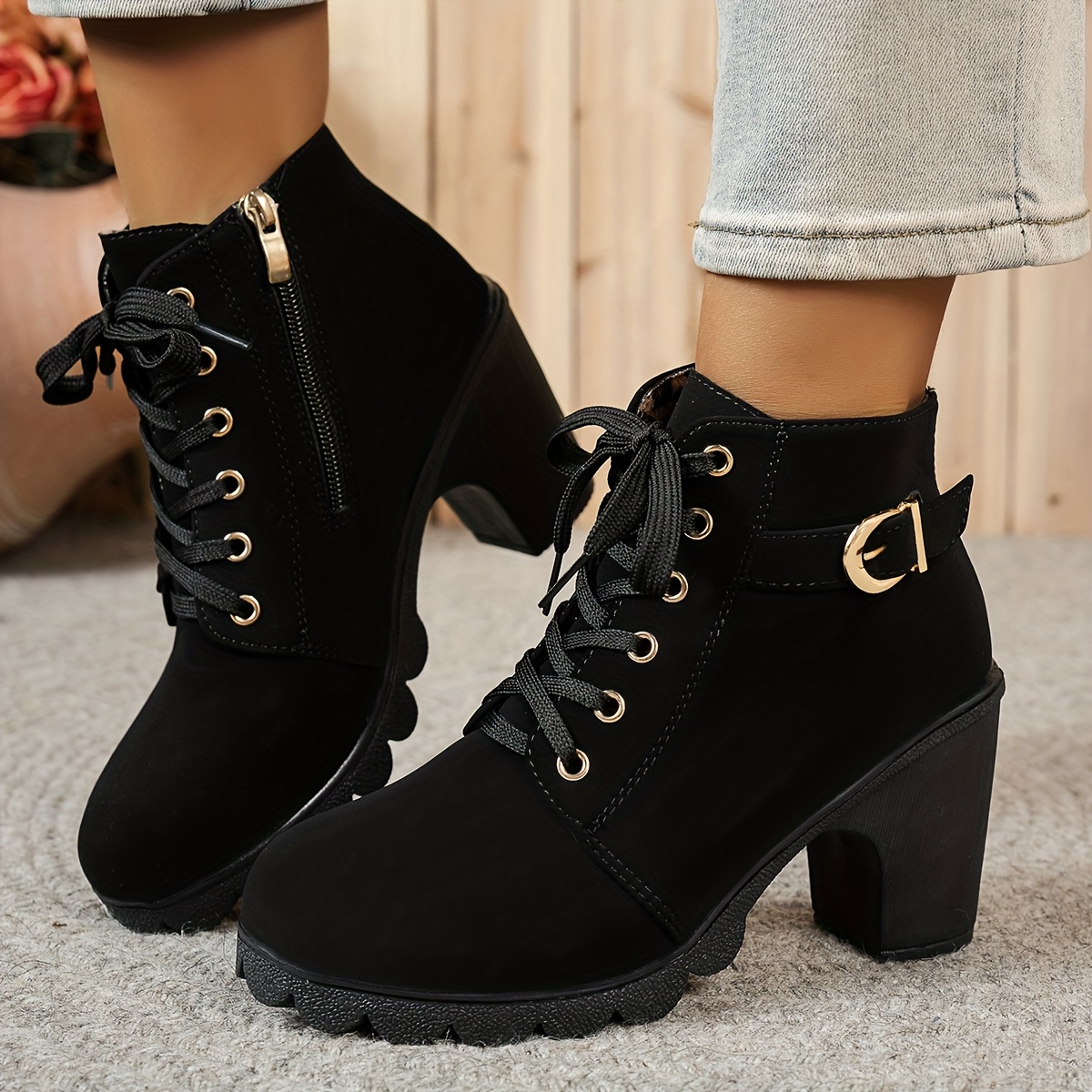 E-shop Damen Chunky Heel Stiefel - Lässige Schnürstiefel mit Seitenschlitz, Runde Zehen PU-Bezug Stiefel in Schwarz, Braun, Olivgrün und Burgunderrot,