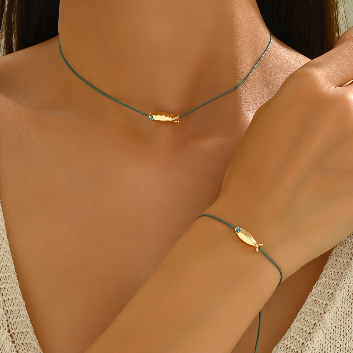 2pcs Women's Jewelry Set with Fish Pendant & Choker