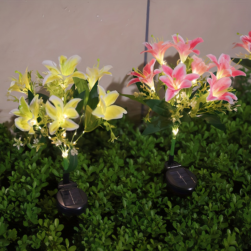Luz solar de flor de lirio de 7 cabezales con 42 cuentas LED, luz solar de jardín rosa para exteriores para decoración exterior, adecuada para patios, terrazas y jardines exteriores