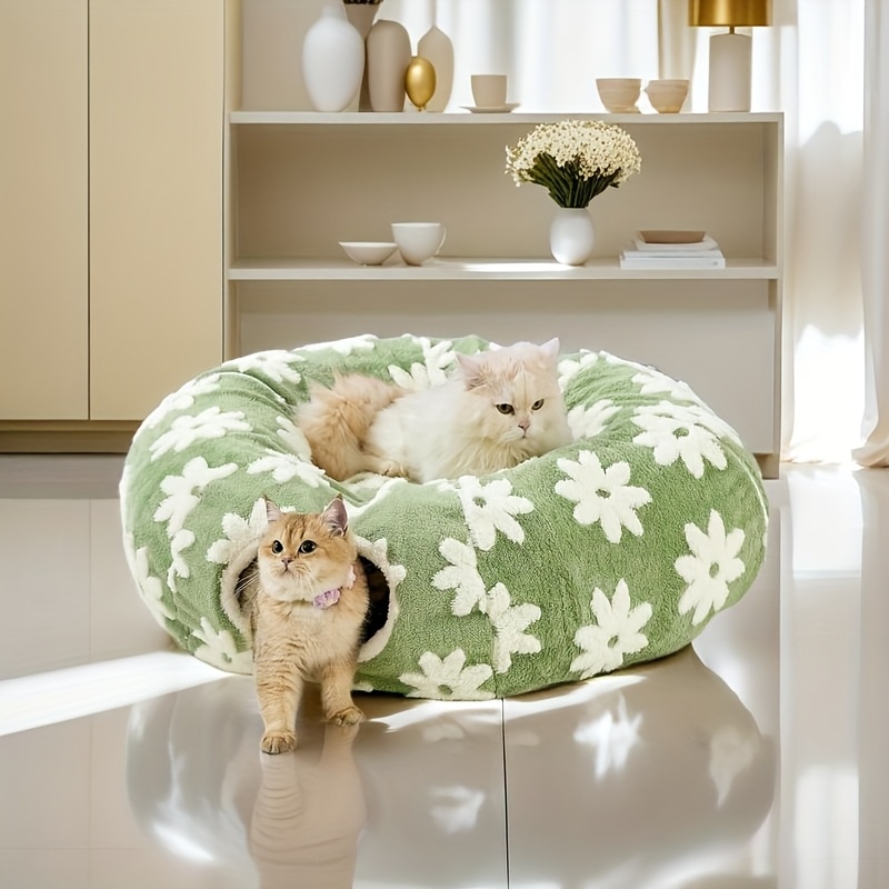 Plush Cat Tunnel in Light Blue Cloud & Green Small Flower Donut Design