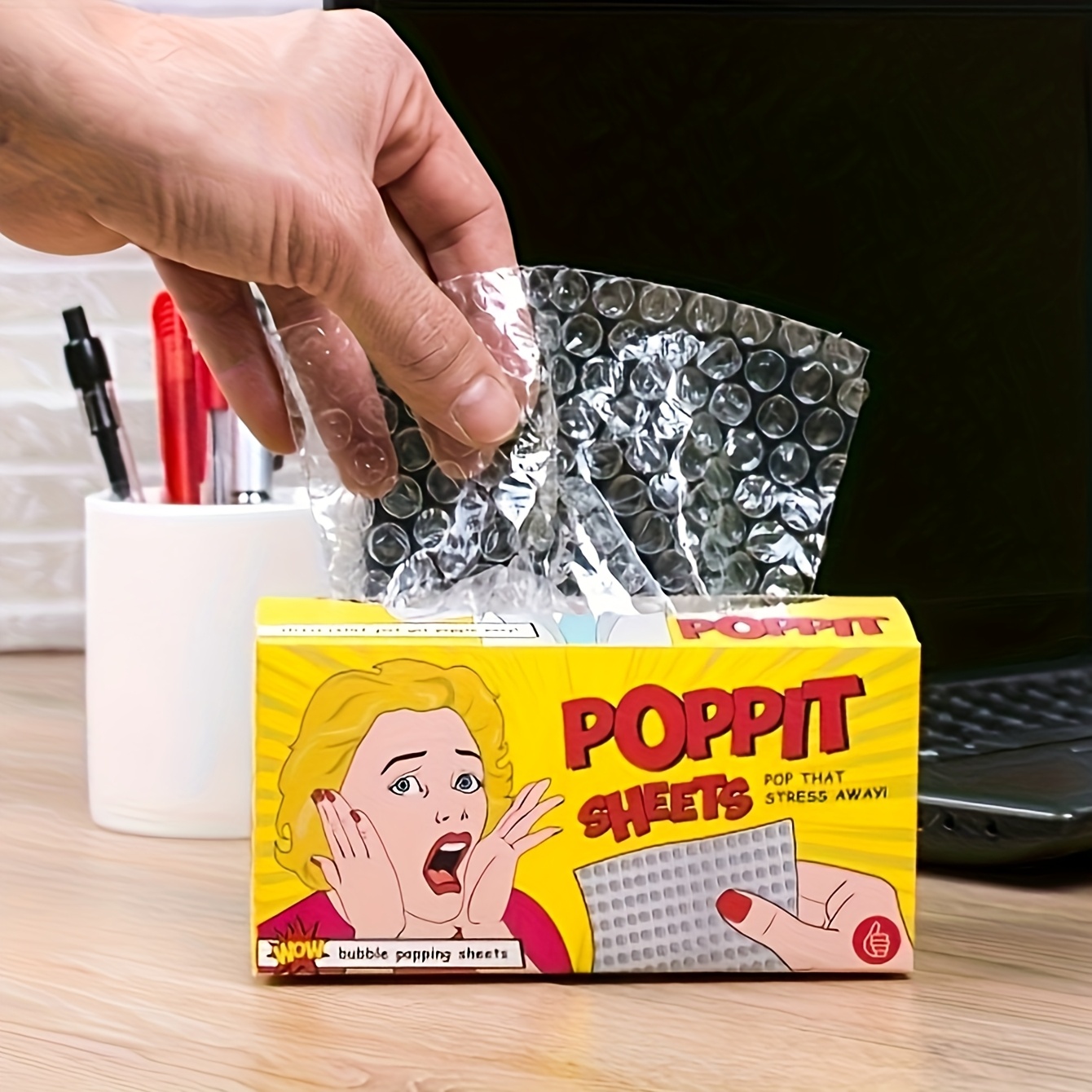 TEMU 1pc Mini Bubble Fun Paper Desktop Relaxation Gadget, Paper Bag, Bubble Wrap - Stress Relief - Gift Giving, Bubble Paper Towel Tissue Bubble Wrap