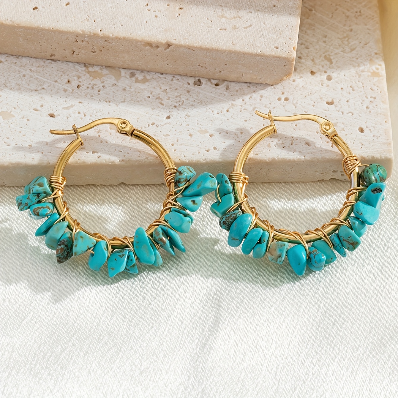 E-shop Ein Paar elegante und süße Naturstein-Ohrschmuck-Hoops für Damen, für Feiertage, Geburtstage, Dates, Bälle, Partys, Urlaub, Shopping und