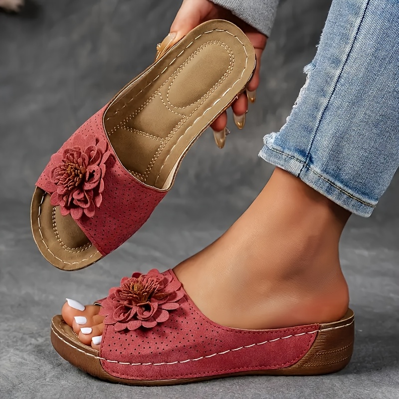 2024 new womens soft sole sandals low heel platform slip on open toe walking shoes retro style pu upper polyurethane insole and sole hand wash or     season party wear women shoes