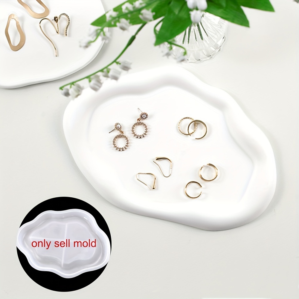 

Silicone Cloud-shaped Jewelry Tray Mold - Diy Earring Display And Storage Tray Coaster Mold, 1pc