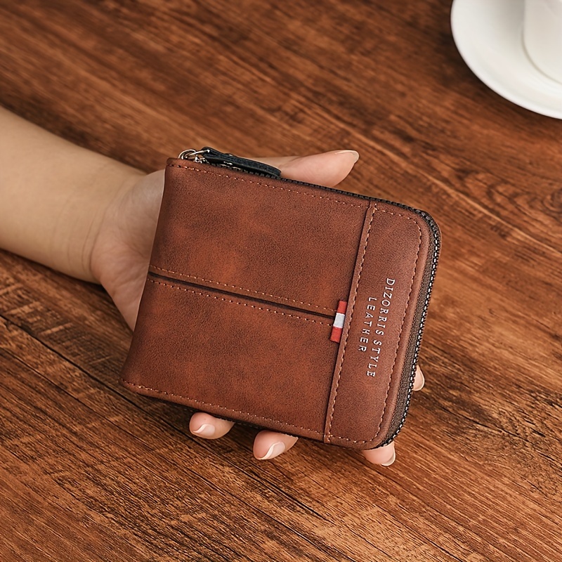 

Men's Sleek Black Leather Wallet - Waterproof, With Multiple Card Slots & Zippered Coin Purse