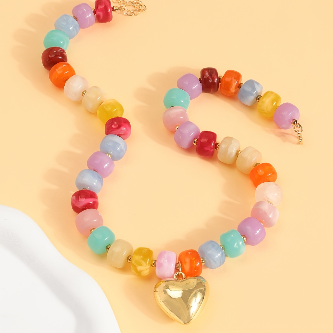 Exaggerated Style Golden Big Heart Pendant Necklace, Color-Blocking Beads