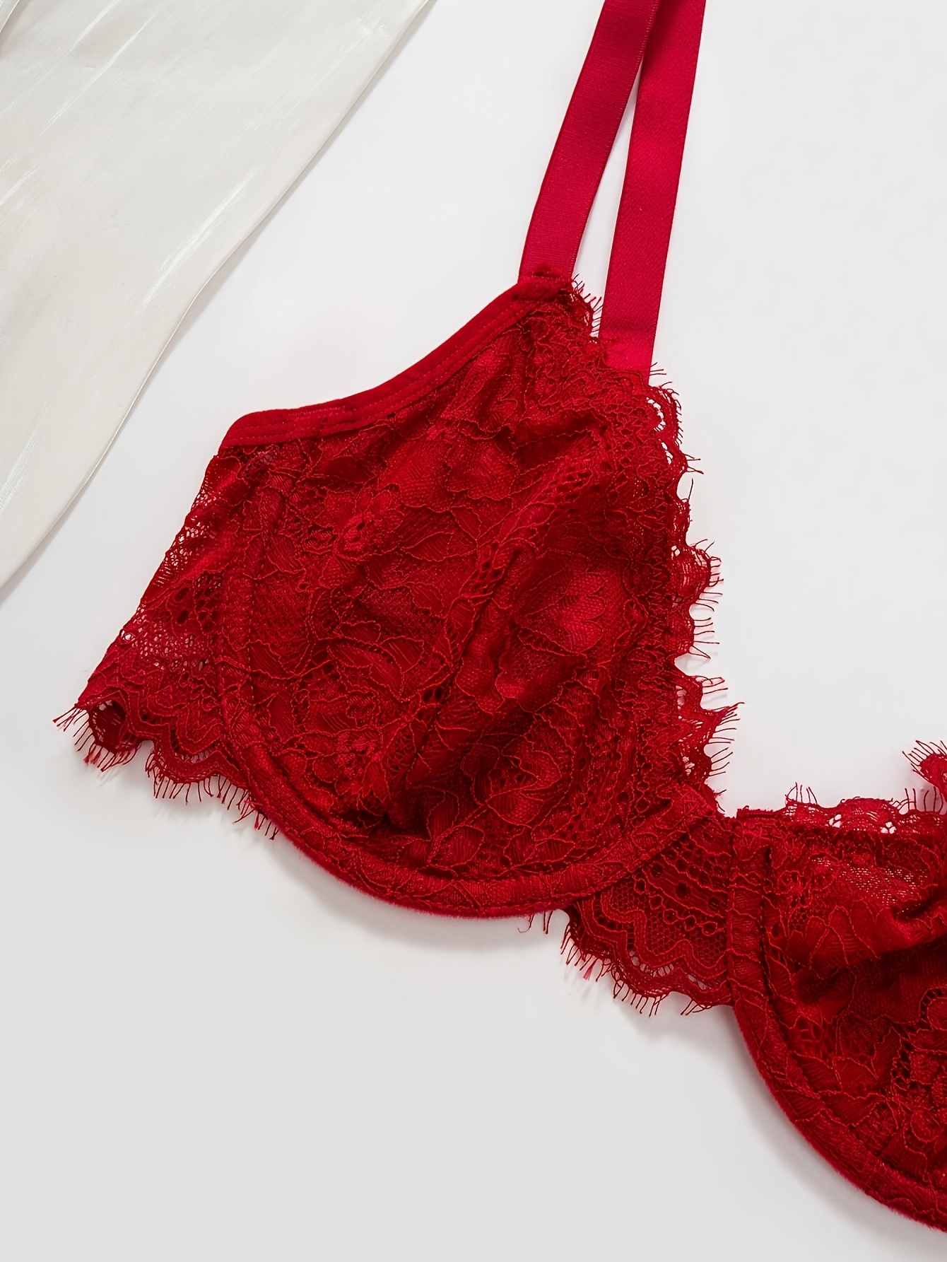 Women'S Lingerie Set Featuring a Red Sexy Lace Bra with Push-Up Design And Adjustable Straps, Along with Lace Panties, Women'S Underwear And Panty Set, Women'S Exotic Lingerie Sets