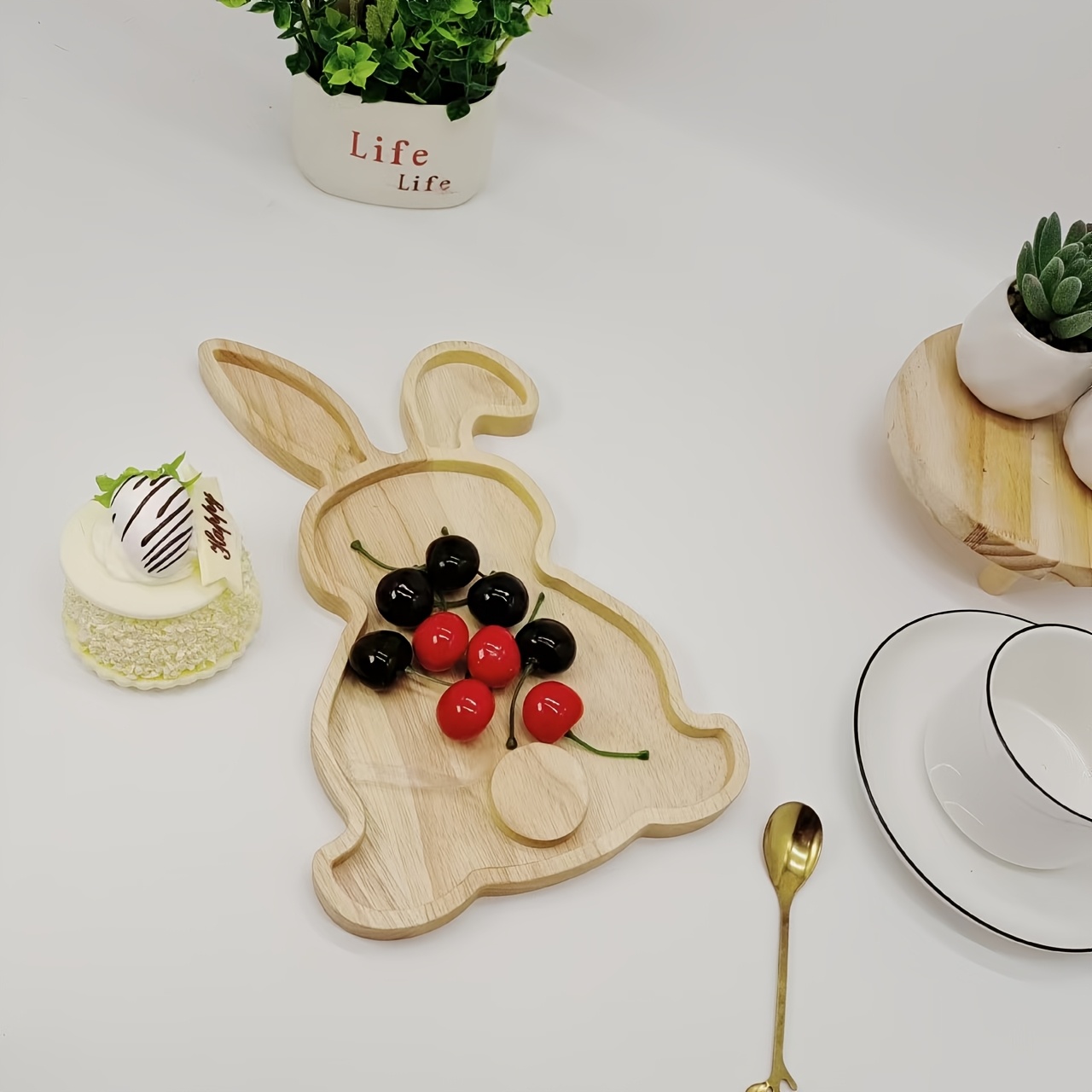 

1pc Rabbit-shaped Wooden Tray For Easter, Afternoon Tea, And Party Snacks - Handcrafted Wooden Serving Platter With , Desserts, Candies, And Fruit Displays, Bunny Accessories