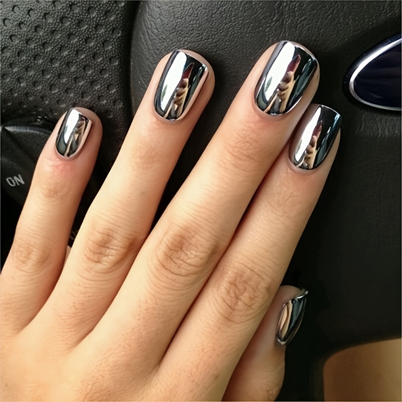 E-shop Elektroplattierte, tragbare Falschnägel im europäischen und amerikanischen Stil, kurze silberfarbene Klebe-Nagelkunst