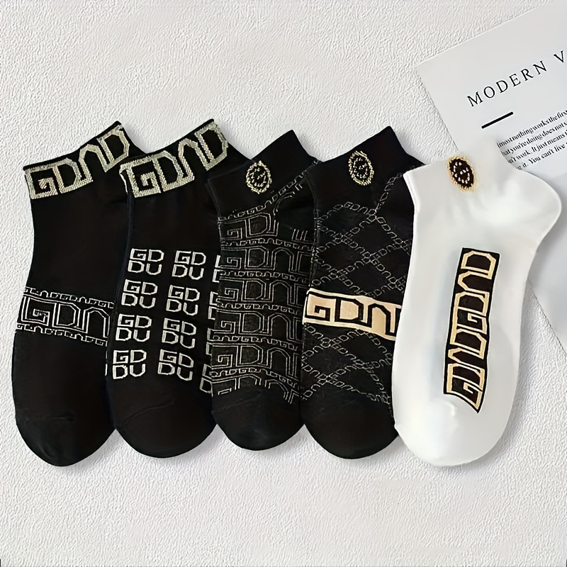 TEMU 5 Pairs Fashionable Letter Graffiti Ankle Socks, Comfy & Breathable Short Socks, Women's Stockings & Hosiery