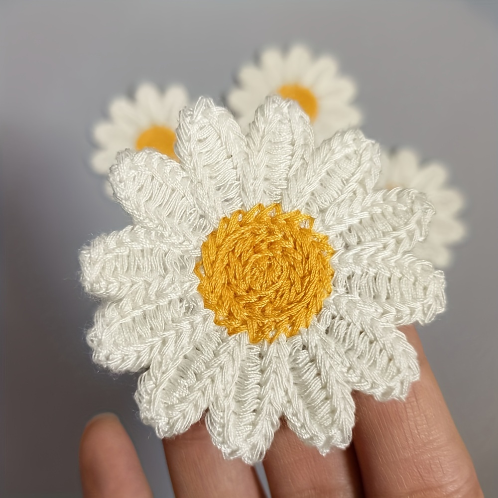 

10pcs White & Yellow Knitted Daisy Sunflower Embroidered Patches, 1.97" Sew-on Appliques For Diy Clothing And Accessories Flower Appliques For Sewing Printed Stitch Kits Floral