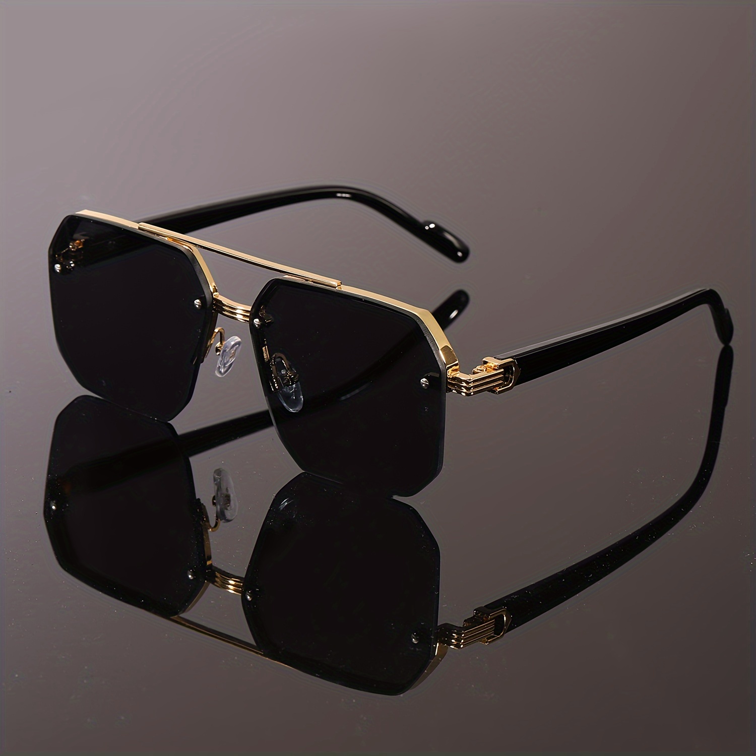 

Retro Trendy Twin-beam Fashion Glasses For Men
