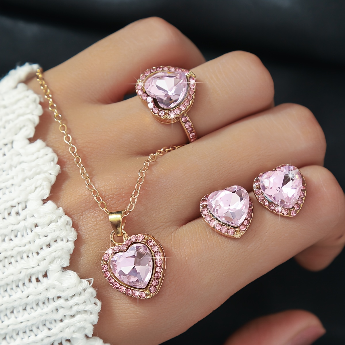 4pcs Elegant Heart Pendant Necklace, Earrings & Ring Set