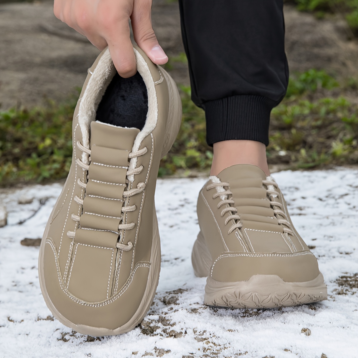Men's Winter Warm Sneakers with Widened Toe Box, Plush Lining