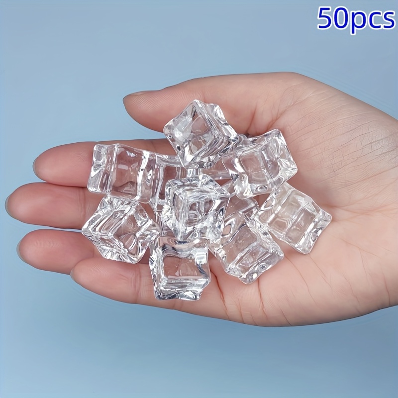 E-shop 50 Stück Acryl Eiswürfel - Transparente Dekorationen, als Foto-Requisiten, Vasenfüller, Hochzeitsdekorationen, Küchen- und Partydeko, geeignet