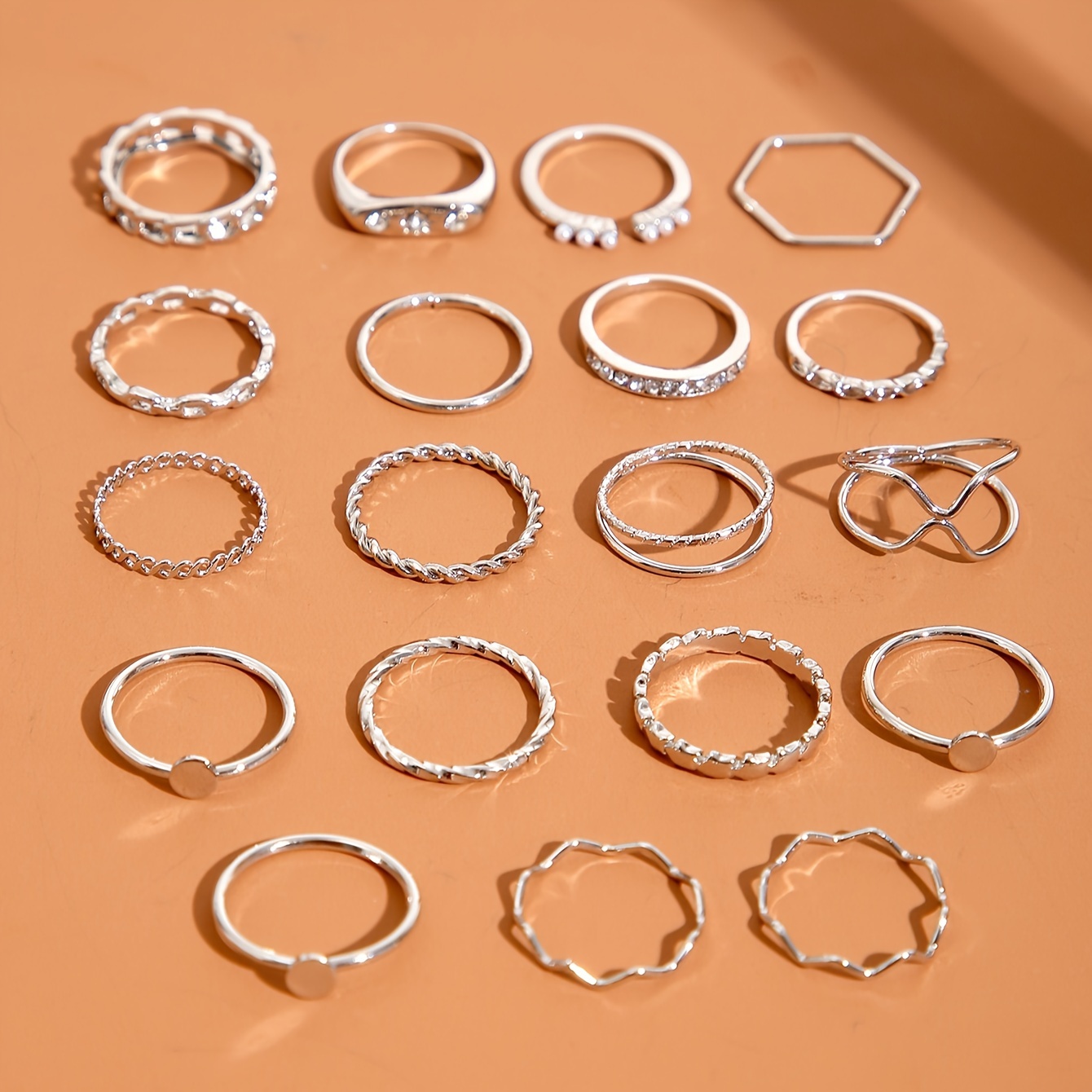 20 Stylish Retro Geometric Chain Water Drill Bling Rings