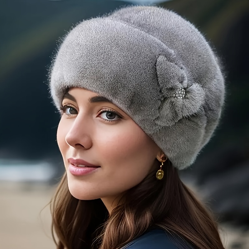 

5 Styles Cozy Faux Fur Beanie For Women - Thick, Warm Winter Hat With Ear Protection, Windproof & Pack Able - Perfect For Thanksgiving Outdoor Activities