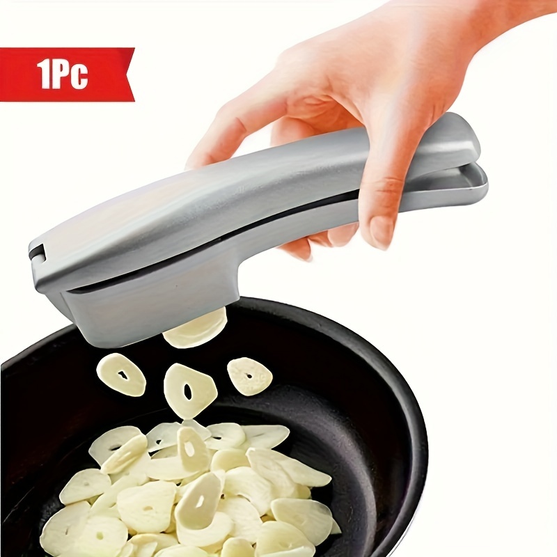 

1pc Of A Multifunctional Garlic Press That Combines Sliced Garlic And Minced Garlic, A Kitchen Tool Made Of Aluminum Alloy.