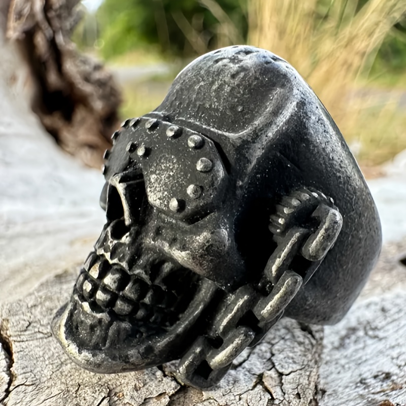 

Punk Rock Skull Ring With Goggles And Chains, 316l Stainless Steel, Single Ring For Men, Ideal For Mardi Gras, Easter, And Celebrations