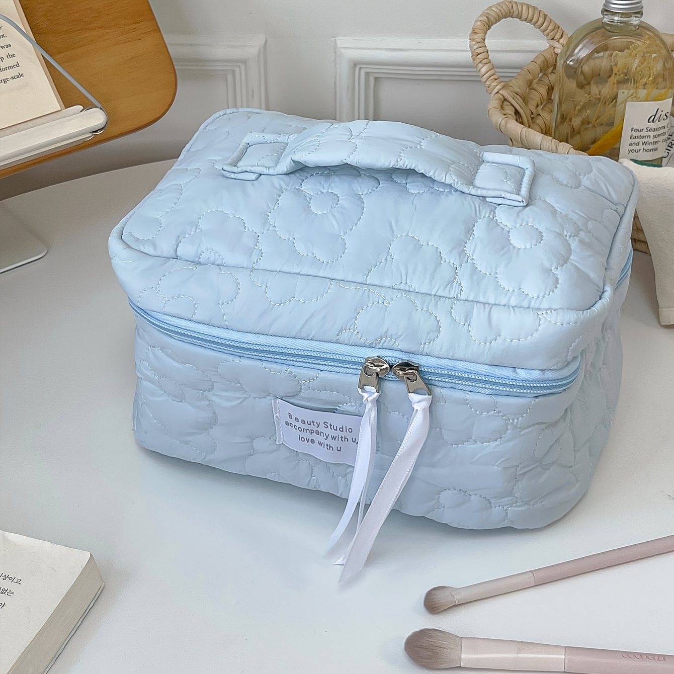 TEMU ["Trousse de Cosmétique] 1pc Grande Trousse Nuage Solaire Organisateur Grande , Trousse de Cosmétique Matelassée, Multicolore en Option (Bleu,