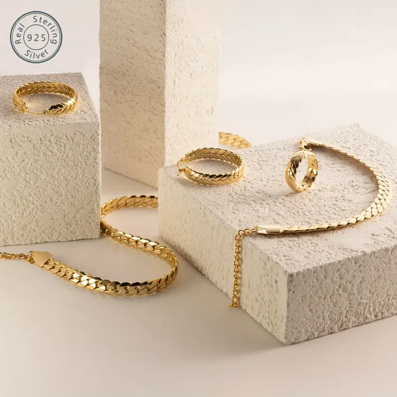 18k golden plated 4pcs jewelry set men and women stylish         for   any holiday valentines day birthday anniversary gift box Product details 1