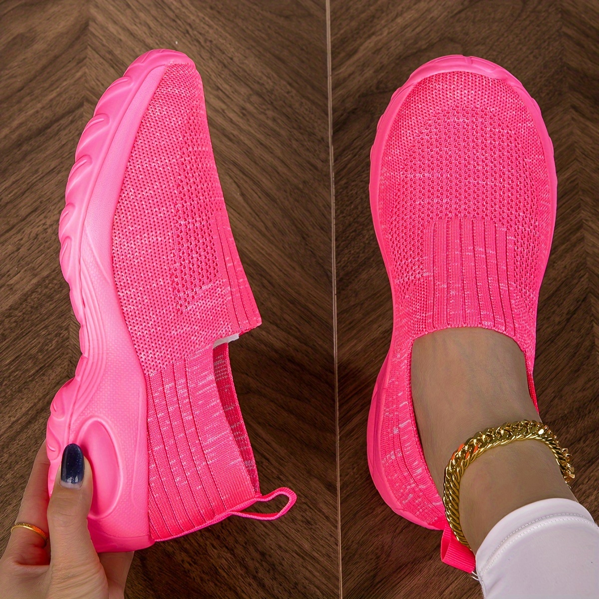 Women's Slip-On Sneakers Breathable Low-Top Casual Shoes with Cushioned Sole