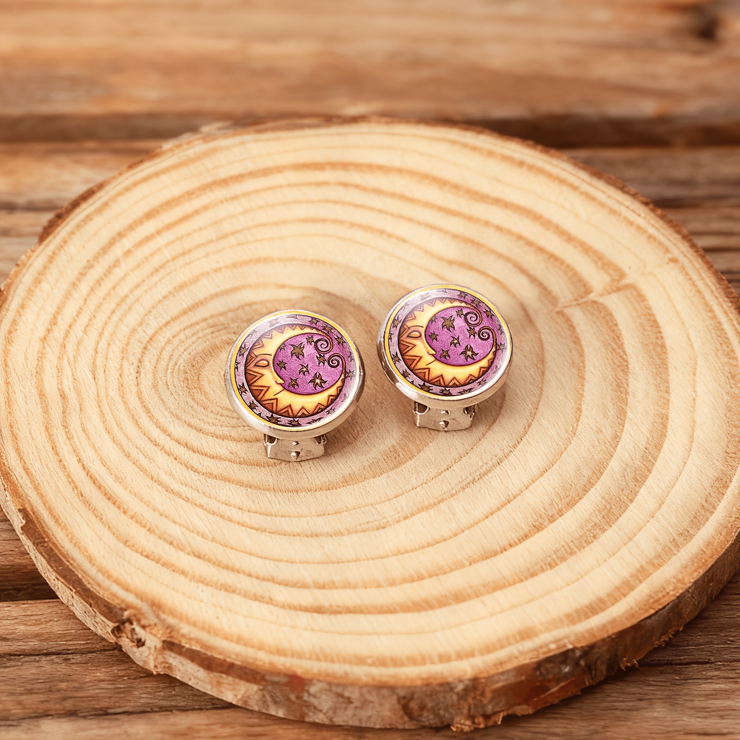 2pcs No-Piercing Round Glass-faced Sun & Moon Earrings Set