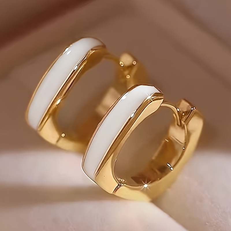 Image of Exquisite Enamel Hoop Earrings For Women Holiday Party Banquets Daily Casual Birthday Gifts Easy Elegant Golden Hoop Earrings Autumn Winter Jewelry Additions