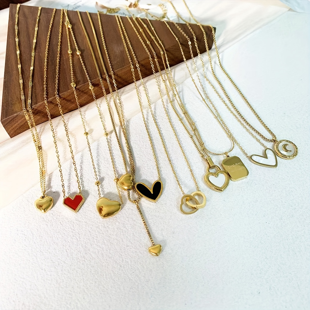 

Vintage & Simple 18k Gold Plated Heart Pendant Necklaces - Stainless Steel, No Mosaic - Set Of 7 Unique Styles For Daily & Gift Occasions (assorted Collection)