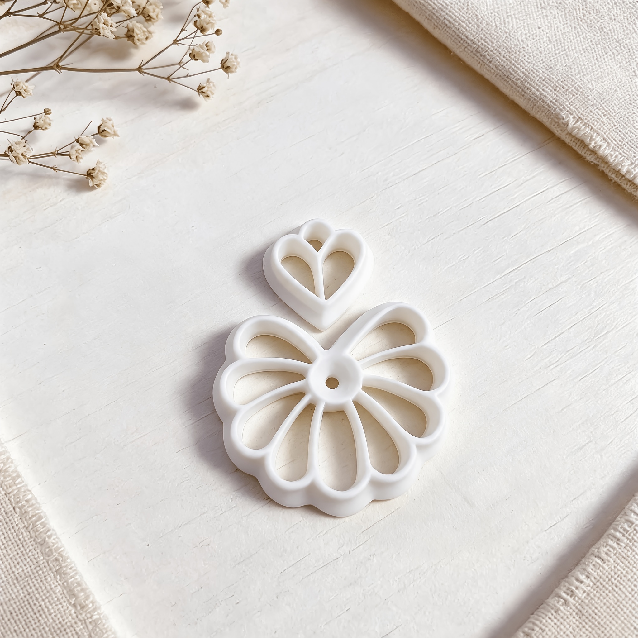 TEMU 2 cortadores de arcilla con temática de | moldes huecos de corona y para joyería creativa, aretes, ideal para manualidades de poliresina y