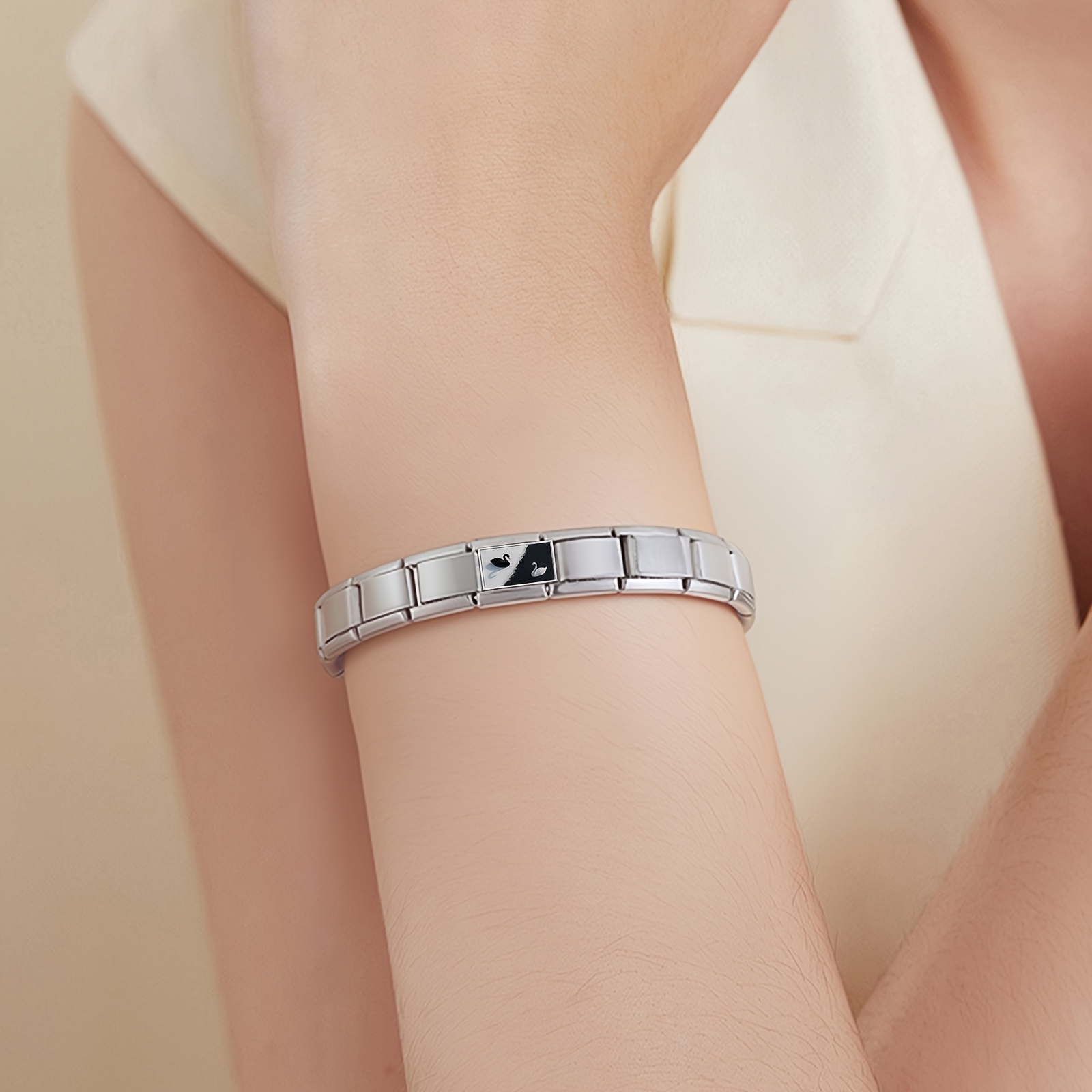 2pcs Exquisite Fashion Individual Bracelet Set, Gift Ready