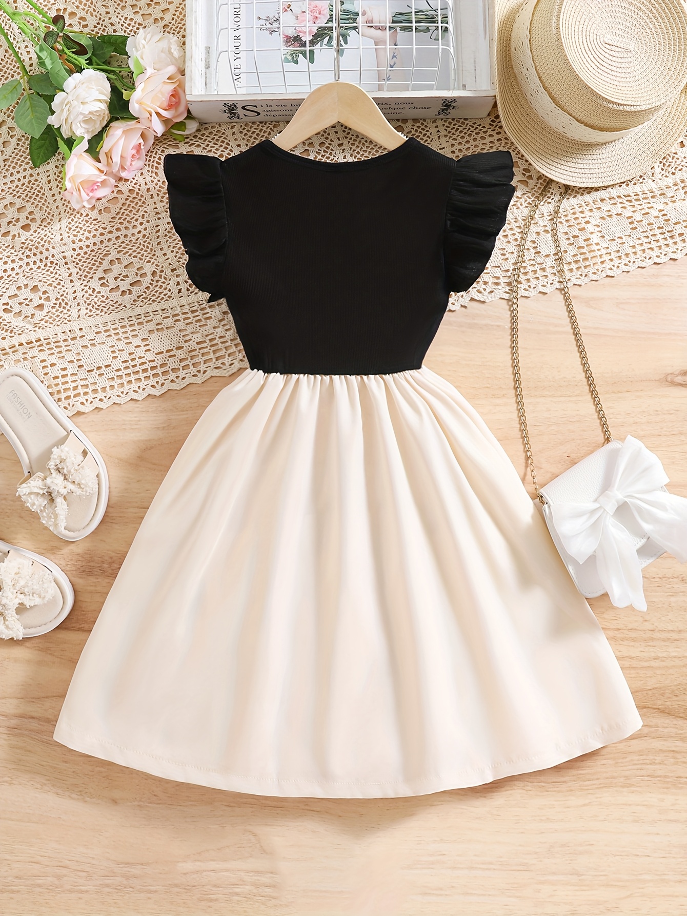 Robe De Noël Pour Fille – Manches à Volants, Jupe En Tulle, Nœud Décoratif – Motifs Père Noël, Cannes à Sucre – Taille Enfant