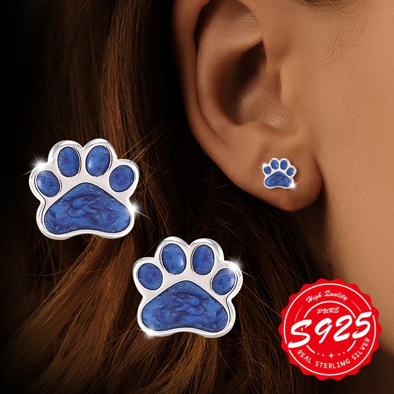 

A Pair Of S925 In Of Paws, Small And For Ear Holes, Featuring A Cute And Design, Essential For Pet Lovers, Suitable For Daily , Hypoallergenic .06g.