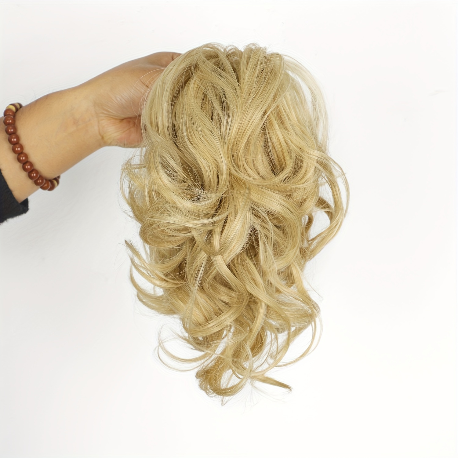 wavy short ponytail clip for women with a   look details 0