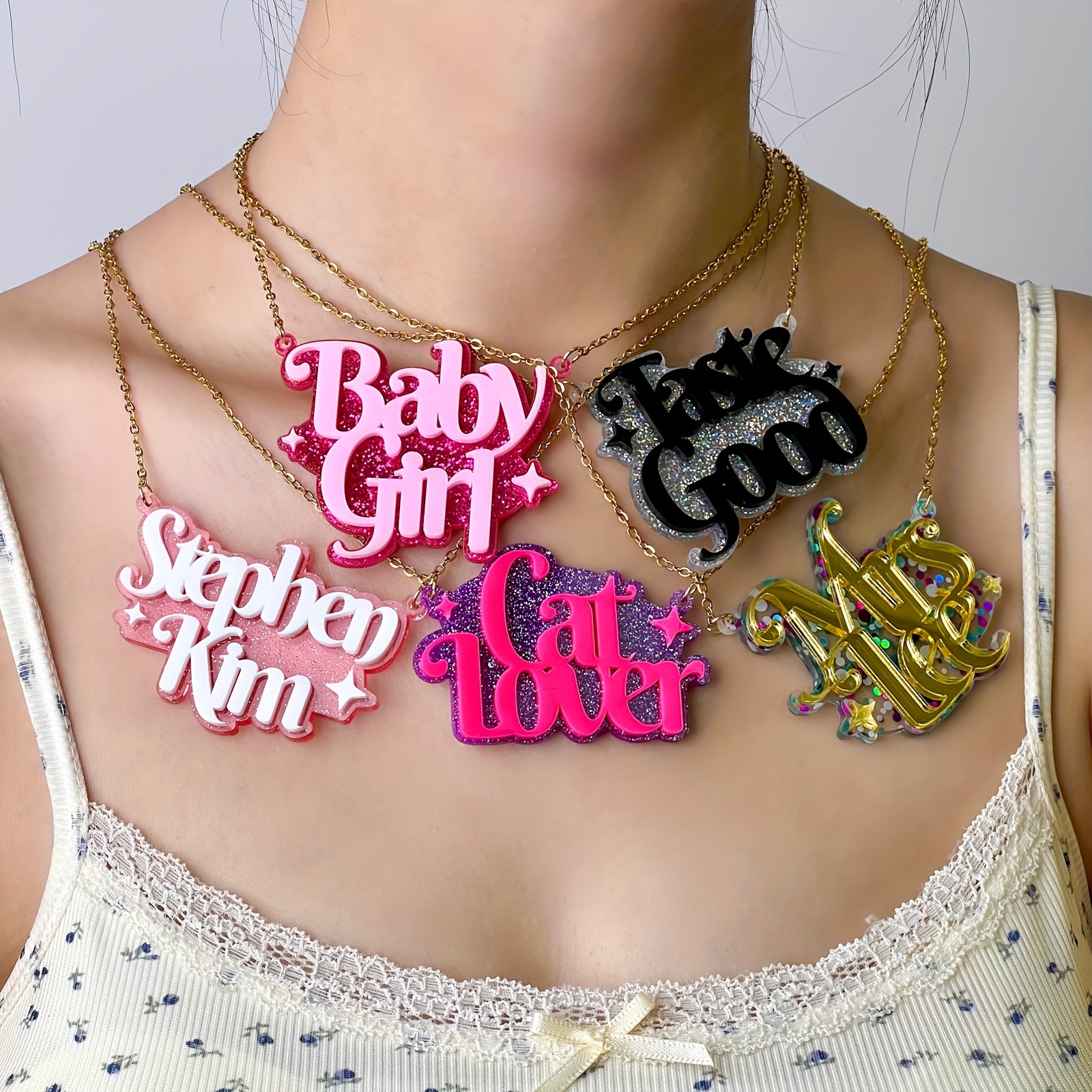 

Customized Y2k Style Name Necklaces, Personalized Fashionable Statement Jewelry, Family Keepsake, Birthday Surprise Gift, Sparkling Hip-hop Chunky Chain