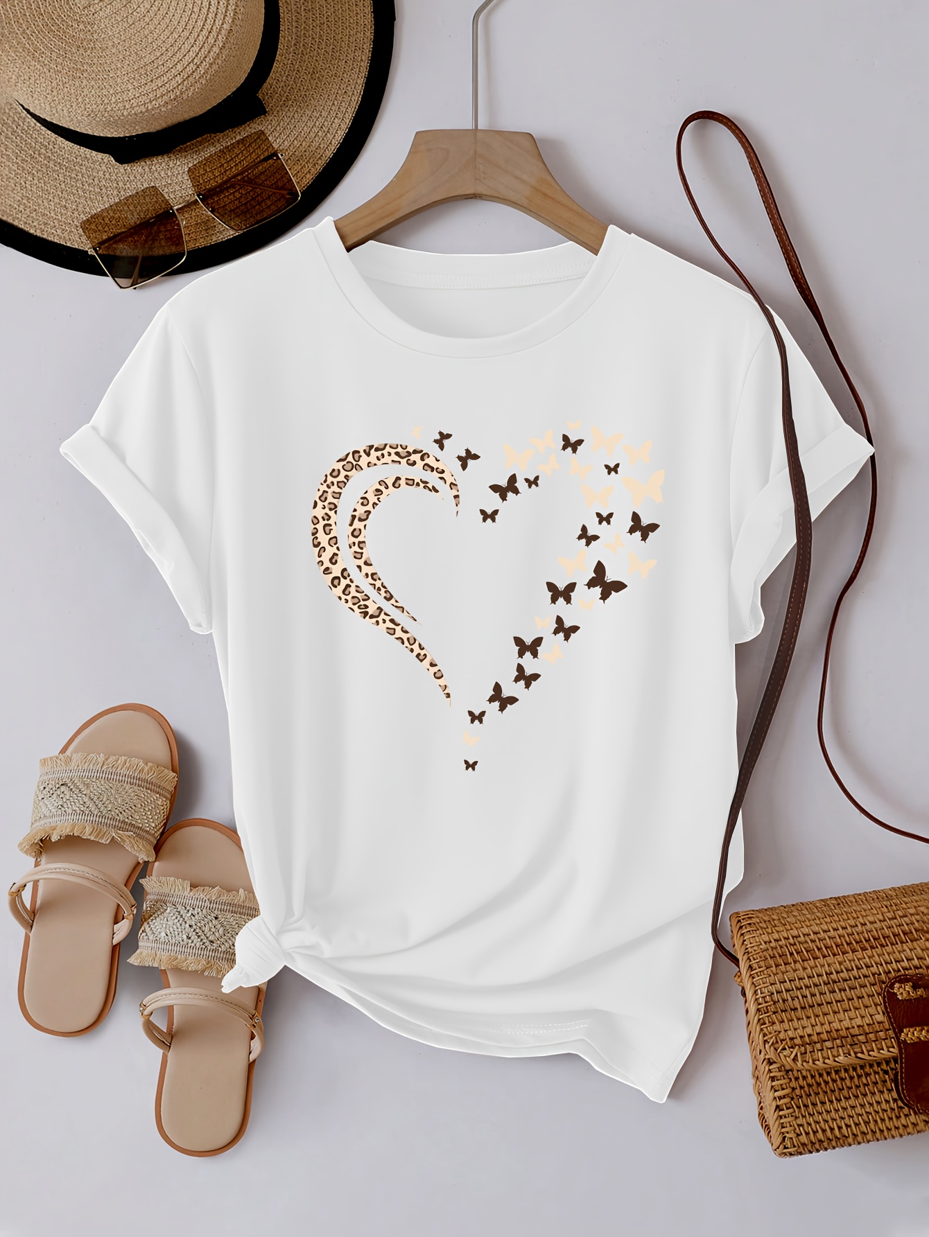 Casual Crew Neck Short Sleeve T-Shirt, Women'S Polyester Basic Round Neck Pullover, Heart Butterfly Pattern, with Slight Stretch, Regular Length and H Fit