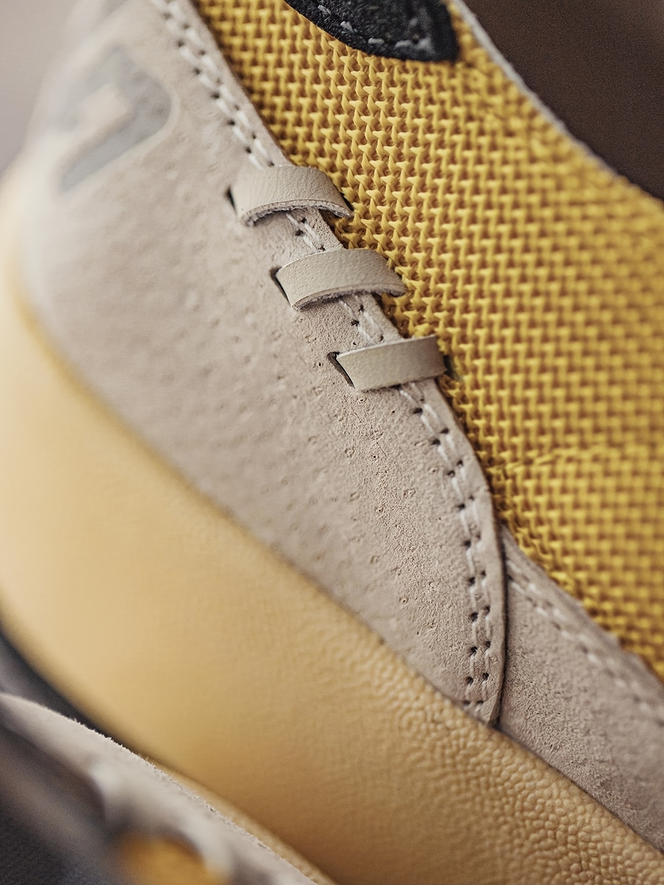 Maden, Nuevas Zapatillas Estrelladas de Verano, Zapatos Deportivos de Lona Waffle para Hombre, Malla Transpirable para Viajeros, Suela Gruesa Casual, Zapatos Forrest Gump Blanco Amarillo, Zapatos de Golf, Tenis, Camping