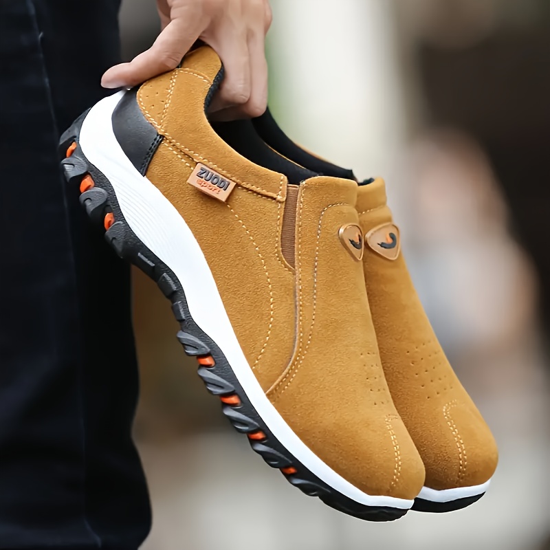 

Men's Casual Sports Shoes, Fashionable And Lightweight Slip-on Men's Shoes
