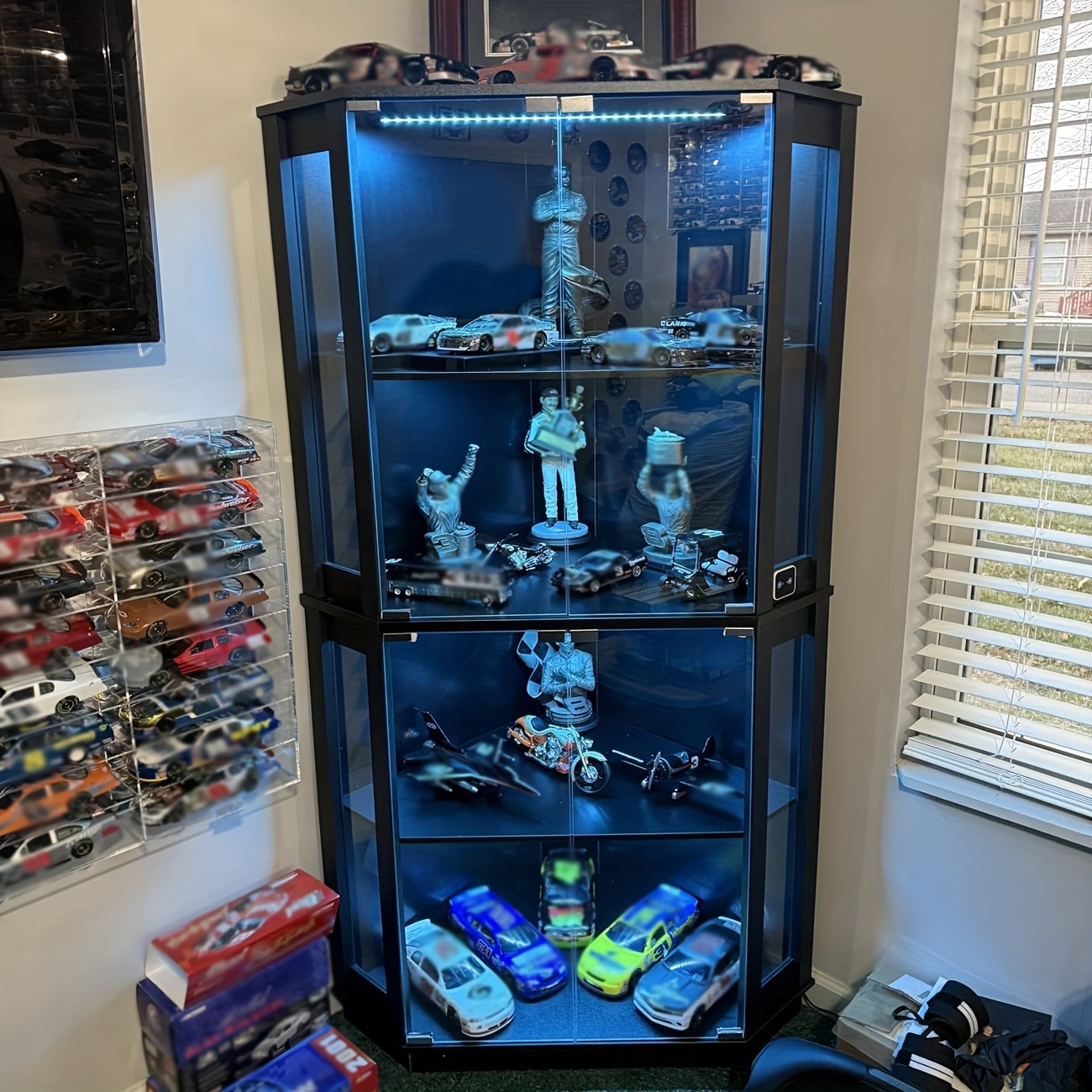light up display case sold on Temu United States
