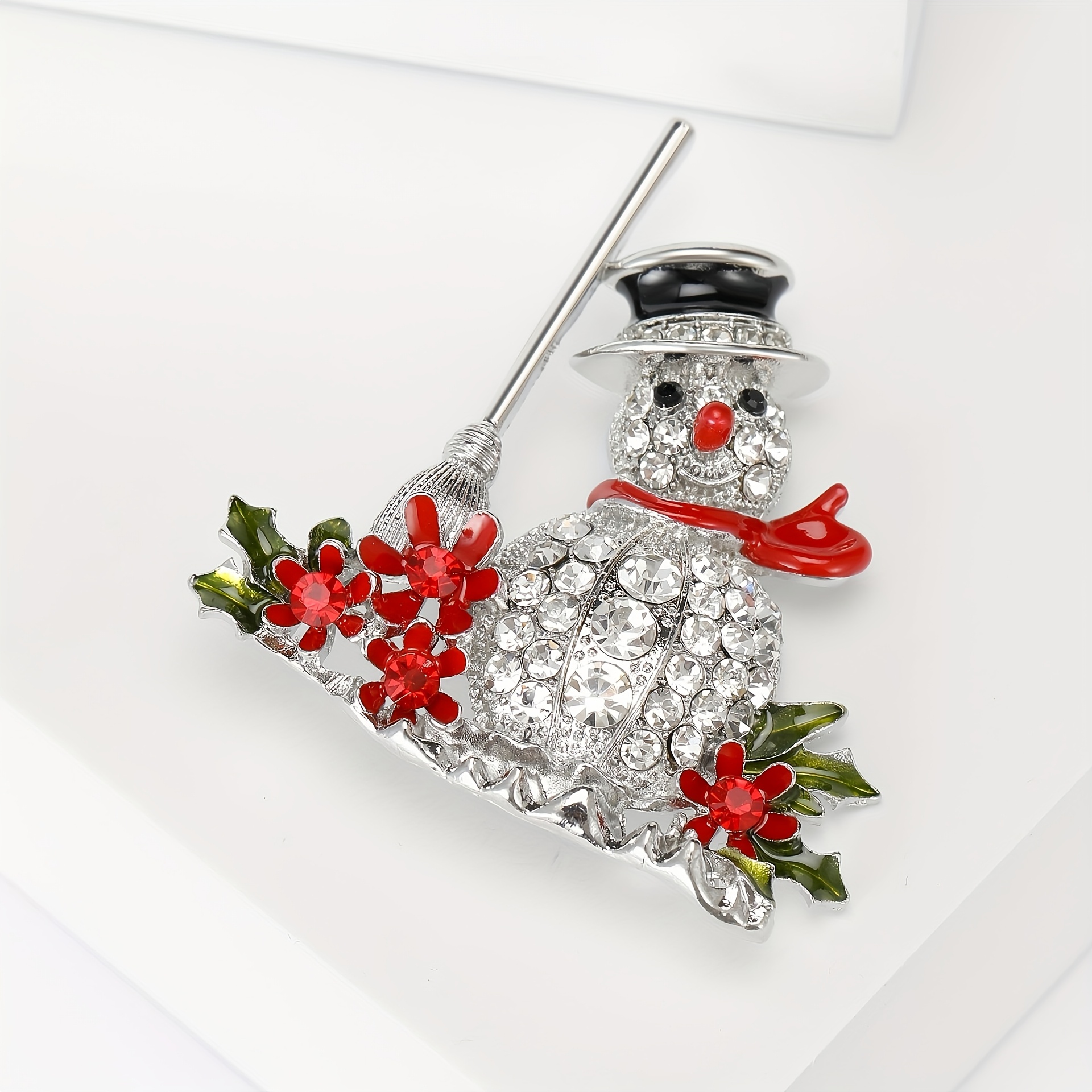 TEMU Adorable Christmas Snowman Brooch, Designed Christmas Accessory, Snowman Pin For Women's Clothing And Outfits