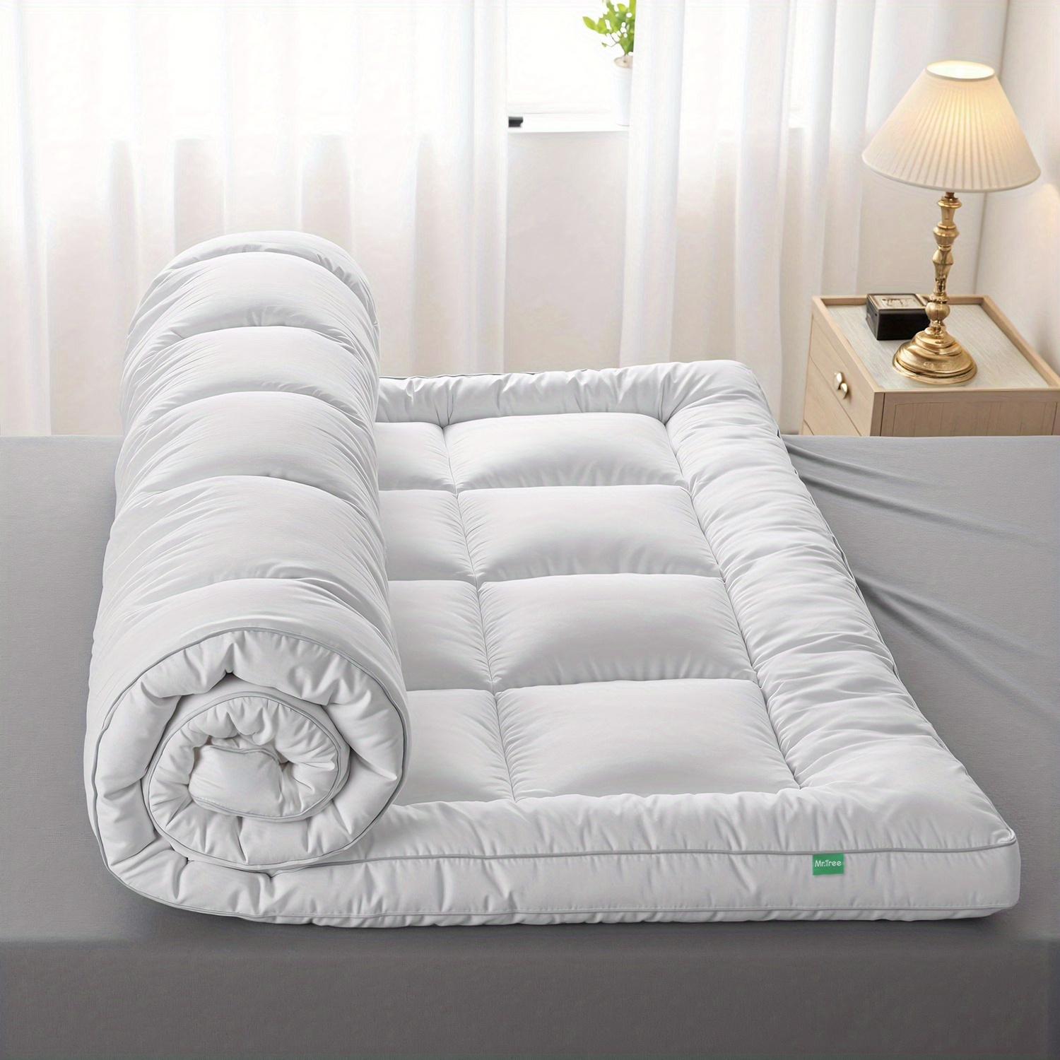 Mattress Topper With 800 Gsm -, Breathable & Comfortable For , Machine Washable With Strong Elastic Bands