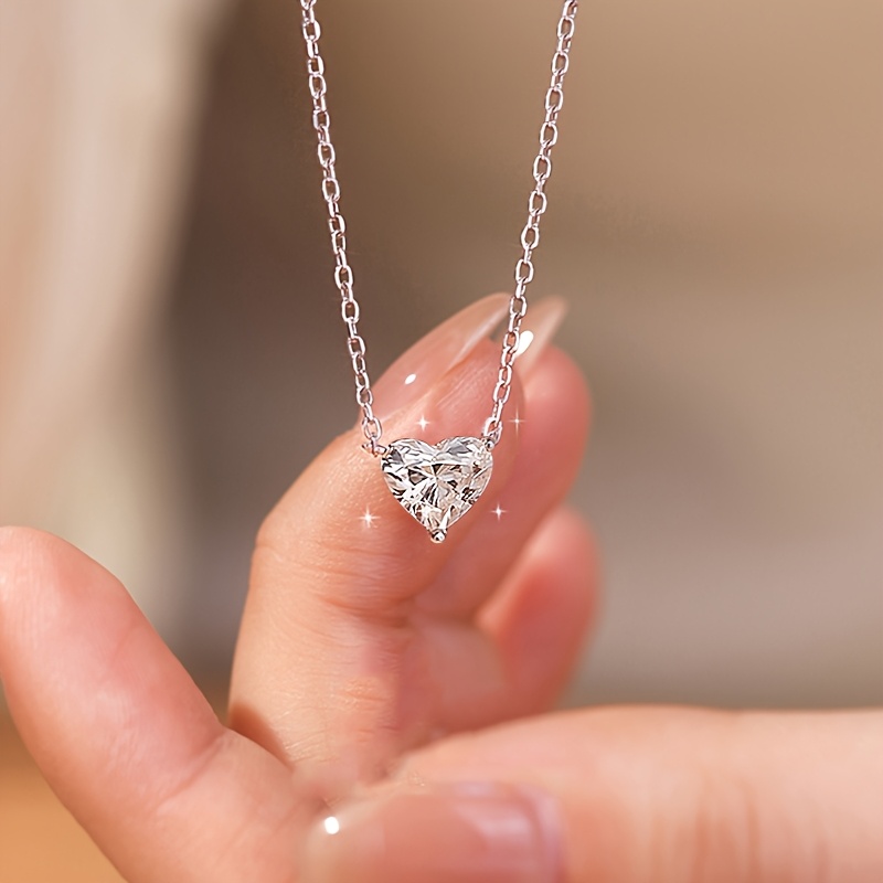 TEMU Collier avec pendentif en synthétique de cœur, style facile et tendance pour femmes, design unique et , chaîne clavicule