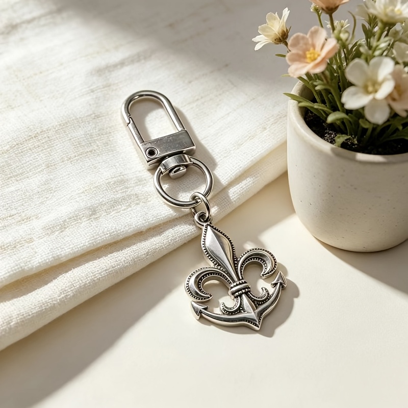 Vintage Iris Key Chain Fashion Accessories