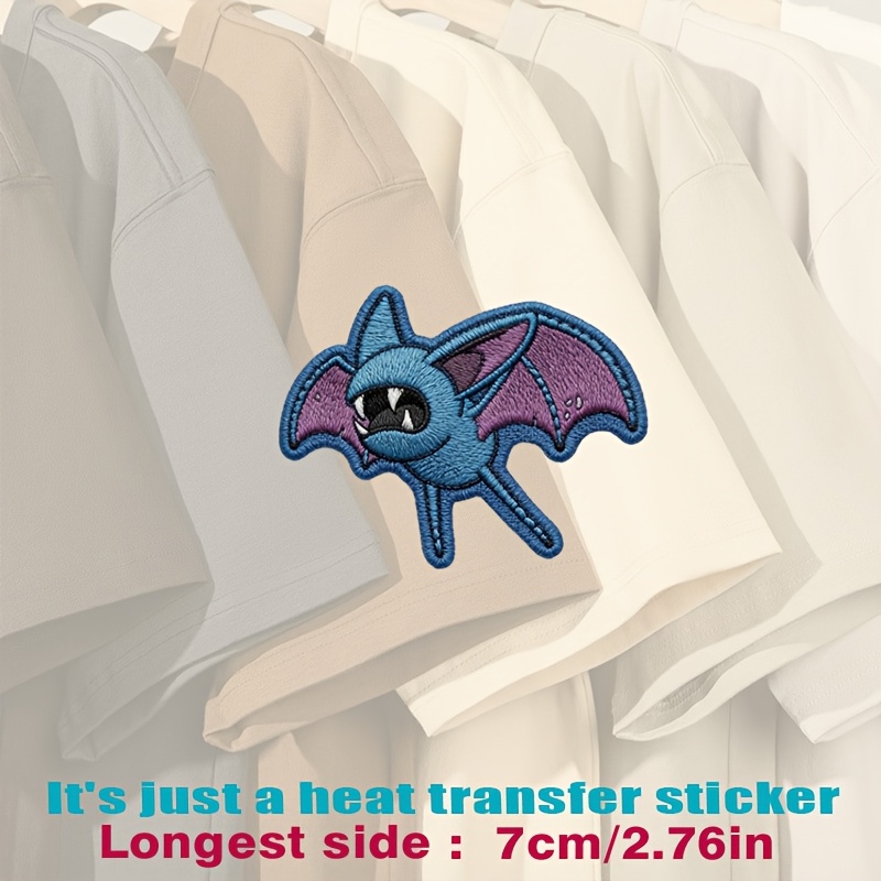 TEMU Toppa a forma di pipistrello colorata con corpo blu, ali viola e , con cuciture testurizzate e adesivi a trasferimento termico adatti a tessuti