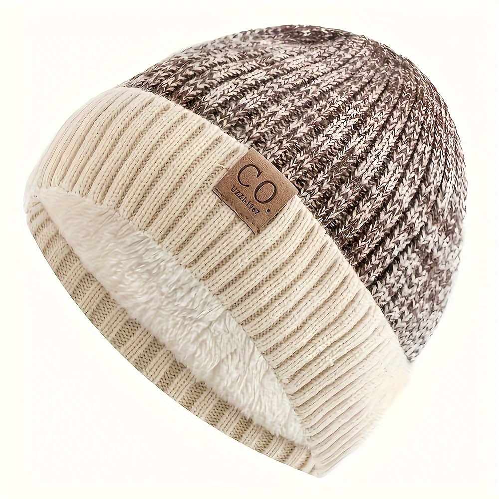 Chapeau d'hiver épais en tricot pour homme avec doublure en polaire et protège-oreilles pour plus de chaleur, idéal pour le cyclisme en extérieur et les conditions météorologiques froides. Ce bonnet de ski est durable pour les entraînements d'hiver et les activités de plein air.