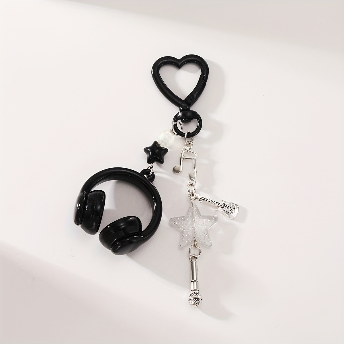 Image of 1pc Headphone-shaped Mobile Phone Chain, Backpack Pendant Note Keychain, Creative High--level Pendant